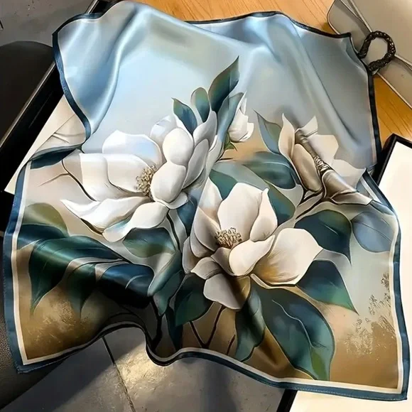 Elegant Multicolor Scarf w/ Large Magnolia Tree Flowers - Picture 2 of 13